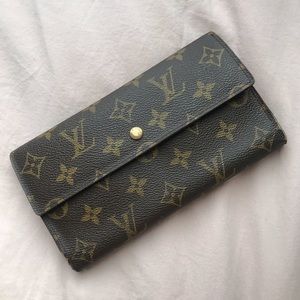 Louis Vuitton Vintage Womens Wallet